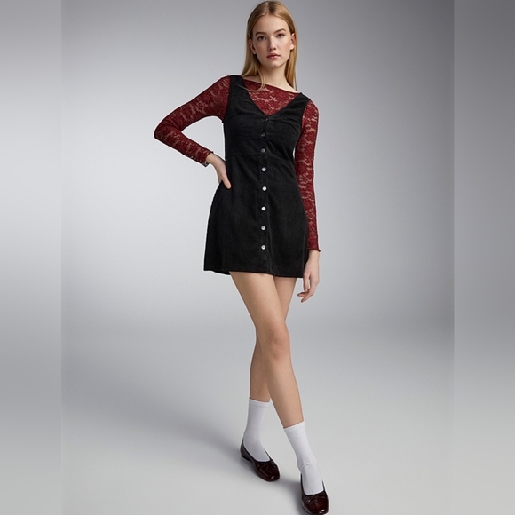 TWIK* black corduroy sleeveless button front midi dress size M pewter hardware - Picture 3 of 12